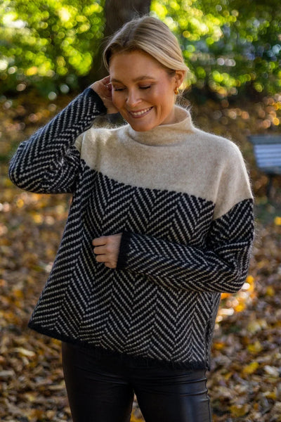 Gia™ - Luxury Cashmere Turtleneck